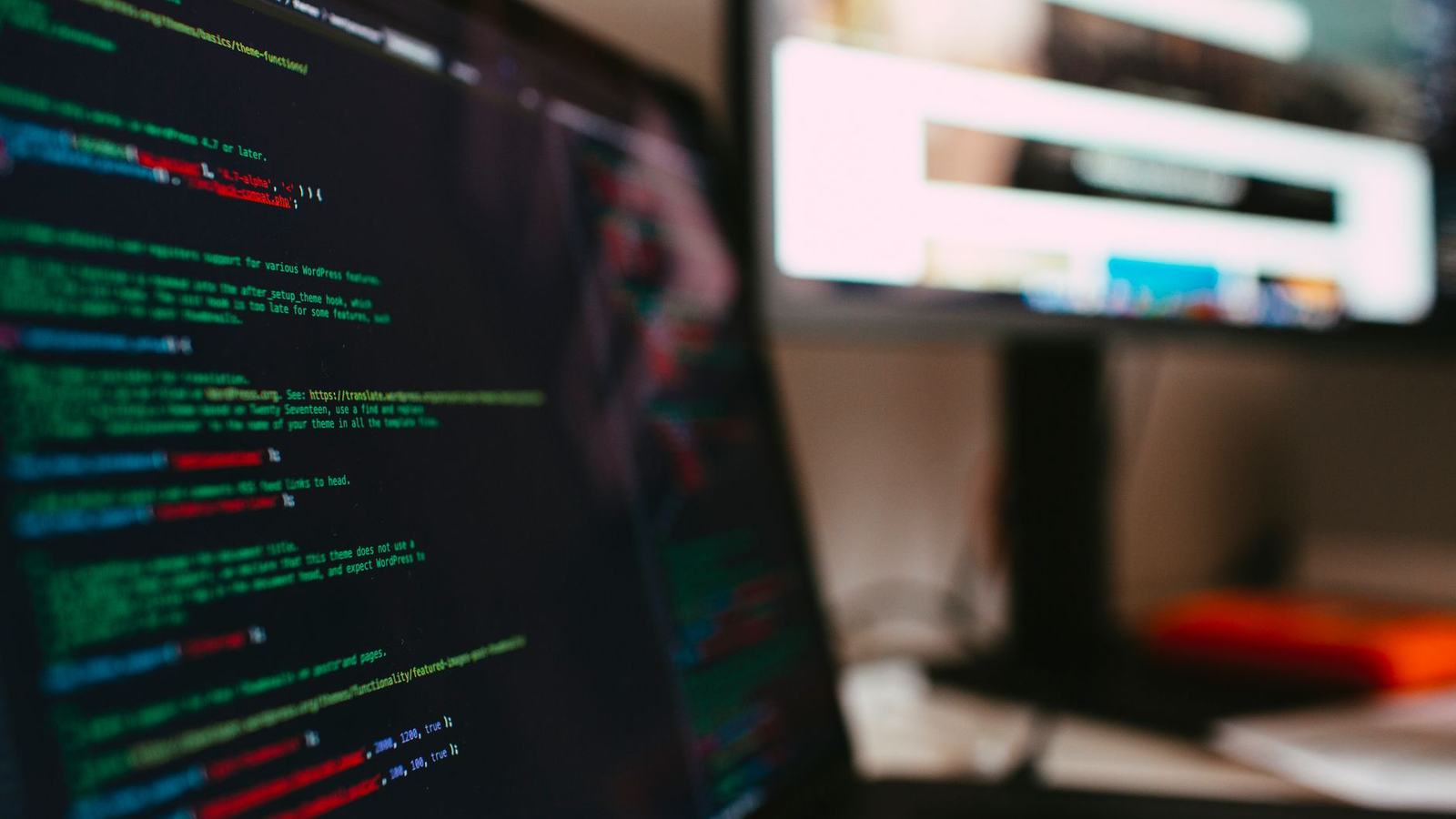 Membangun Chat Real-Time dengan Django Channels: WebSocket untuk Aplikasi Django