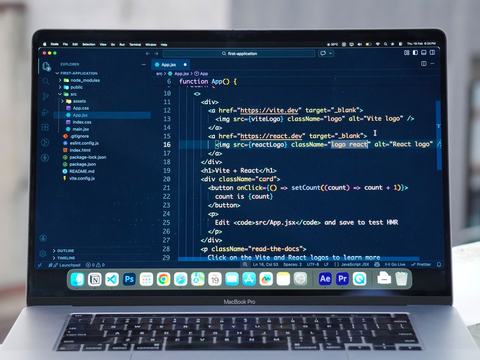 Menguasai TanStack Query di React: Data Fetching, Cache, dan Mutasi dari Nol