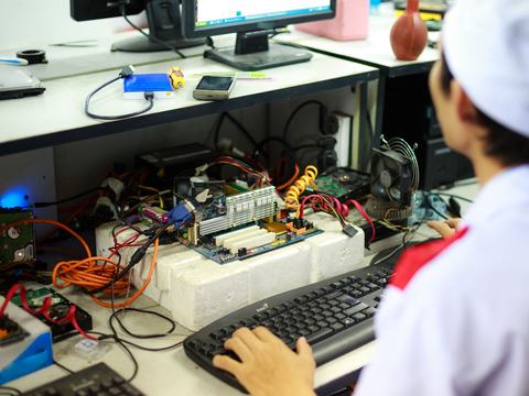 Socket Programming dengan Python: Membangun Chat Server & Client dari Nol