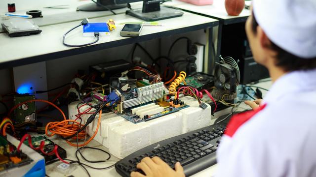 Socket Programming dengan Python: Membangun Chat Server & Client dari Nol