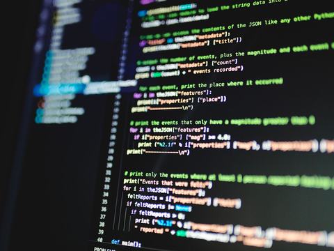 Tuning Hyperparameter Model Machine Learning dengan Optuna (Python)